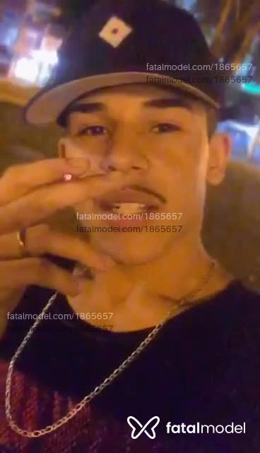 Acompanhante homem morena (o) de olhos pretos em Curitiba - José Roberto