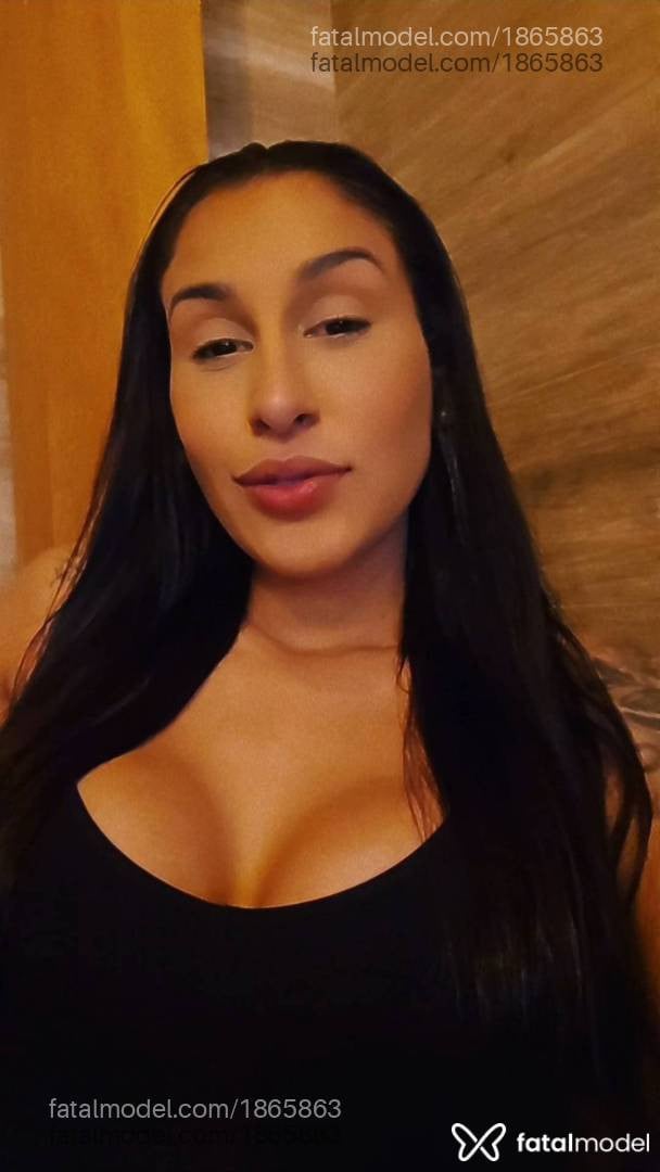 Acompanhante mulher morena (o) de olhos pretos em São Paulo - Maitê