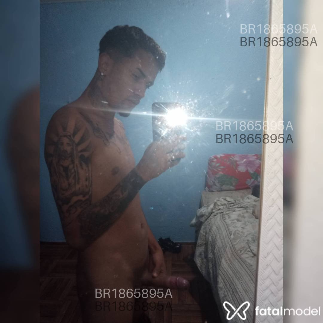 Acompanhante homem com cabelo castanho de olhos castanhos em Sorocaba - Jeferson