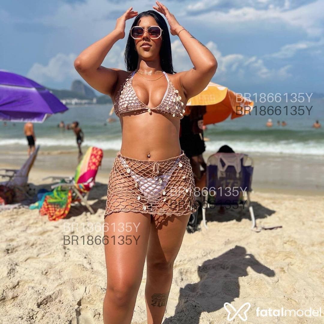 Acompanhante mulher morena (o) de olhos castanhos em Rio de Janeiro Acompanhante mulher morena (o) de olhos castanhos em Rio de Janeiro - Hilary Castro