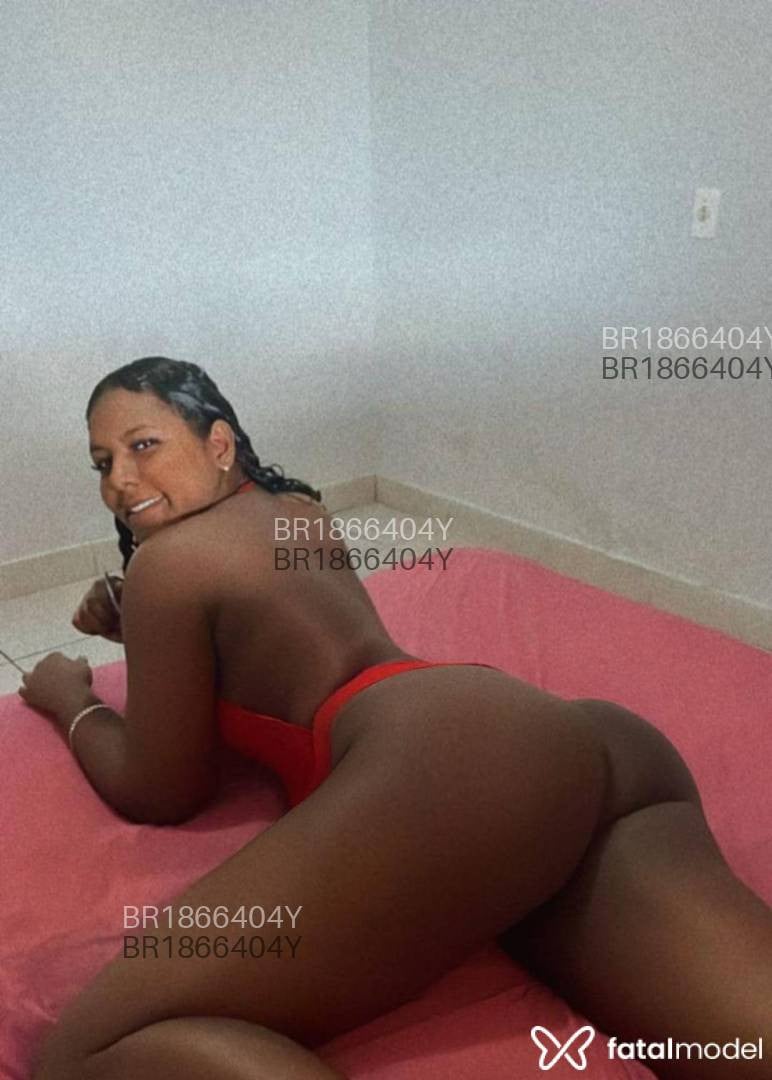 Acompanhante mulher morena (o) de olhos pretos em Goiânia - Giovanna