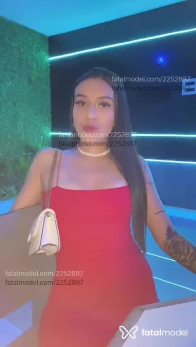Acompanhante mulher morena (o) de olhos pretos em Pelotas - Bruna