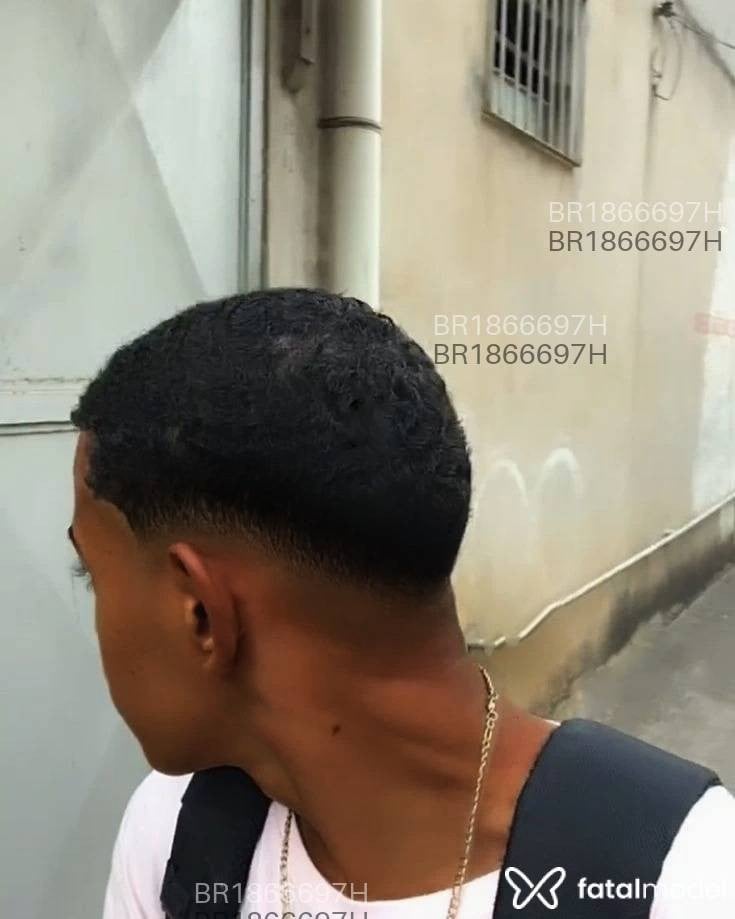 Acompanhante homem morena (o) de olhos pretos em Coqueiro Baixo Acompanhante homem morena (o) de olhos pretos em Coqueiro Baixo - Matheus Henrique