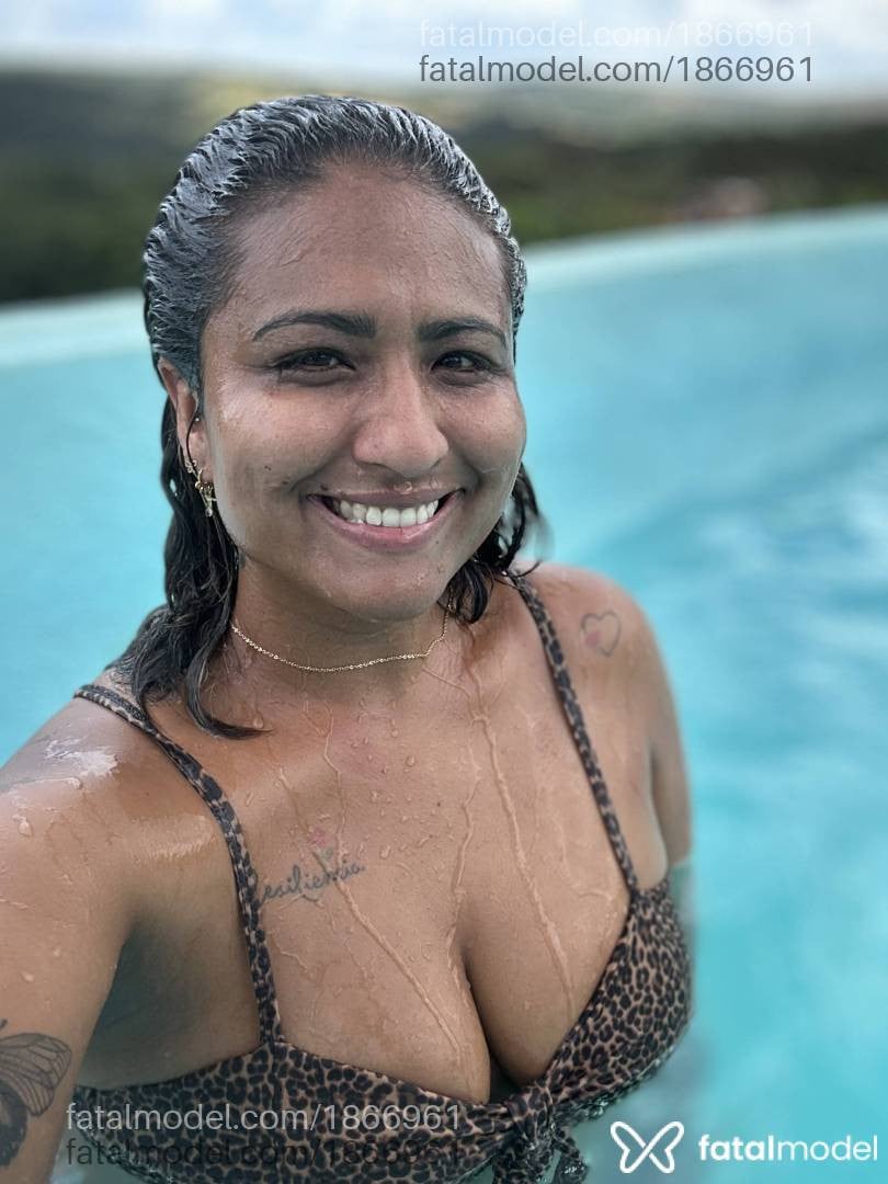 Acompanhante mulher morena (o) de olhos pretos em Conselheiro Lafaiete - Taty
