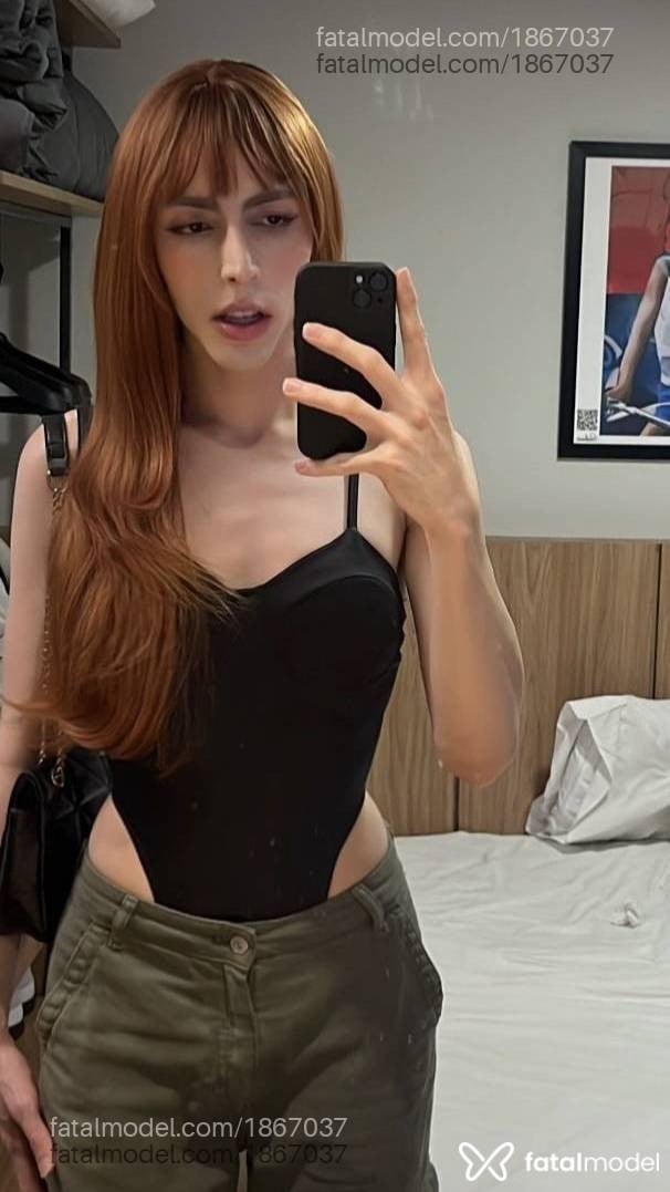 Acompanhante mulher trans ruiva (o) de olhos pretos em São Paulo - Verônica Fisher