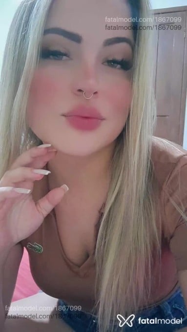 Acompanhante mulher loira (o) de olhos verdes em Florianópolis - Isabelle
