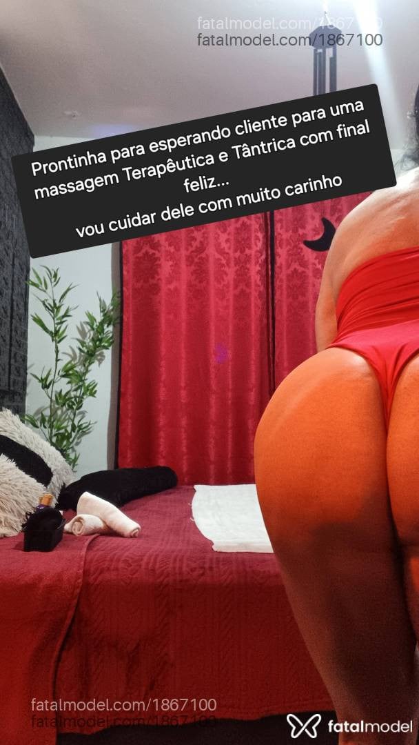 Acompanhante mulher morena (o) de olhos castanhos - Dani Massagen