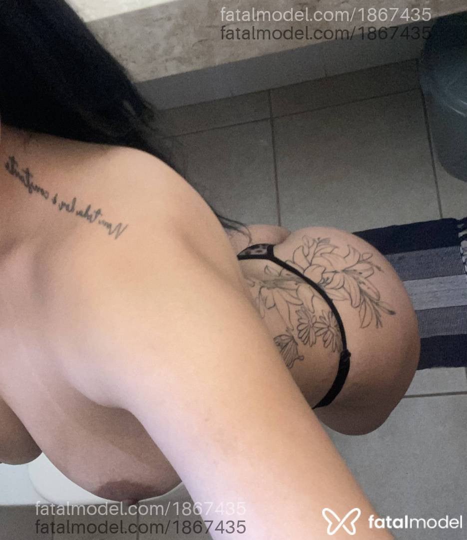 Acompanhante mulher morena (o) de olhos pretos - Gabriela Janasco