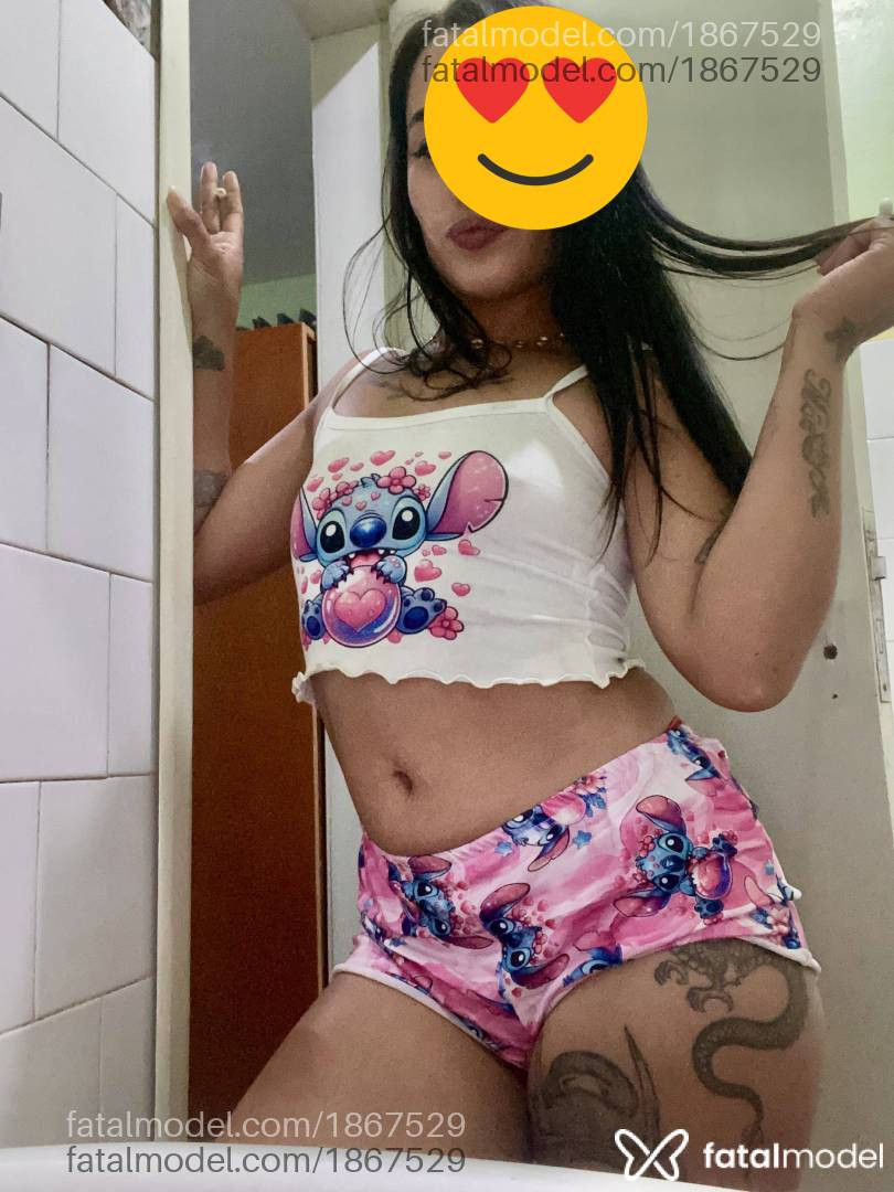 Acompanhante mulher morena (o) de olhos castanhos em Santiago - Bebel