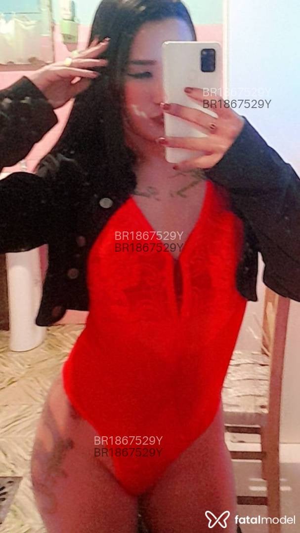 Acompanhante mulher morena (o) de olhos castanhos em Santiago - Bebel