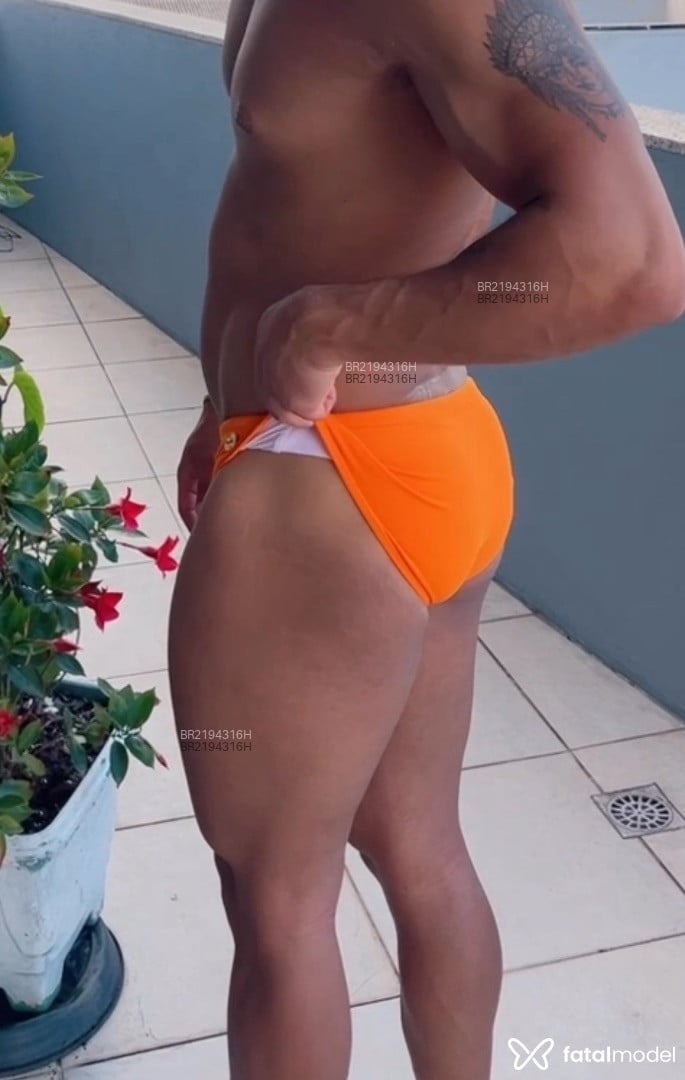 Acompanhante homem morena (o) de olhos castanhos em Novo Hamburgo - Daniel