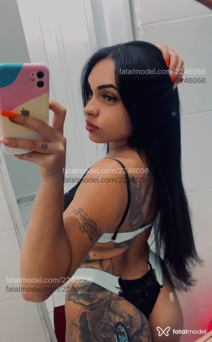 Acompanhante mulher morena (o) de olhos mel em Pindamonhangaba Acompanhante mulher morena (o) de olhos mel em Pindamonhangaba - Naty Paulista