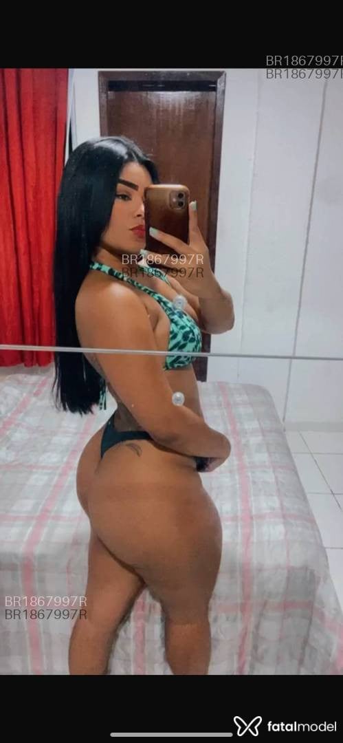 Acompanhante mulher morena (o) de olhos castanhos em Petrópolis - Anita