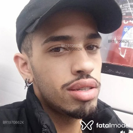 Acompanhante homem morena (o) de olhos castanhos em São Paulo Acompanhante homem morena (o) de olhos castanhos em São Paulo - Henrique Ferraz