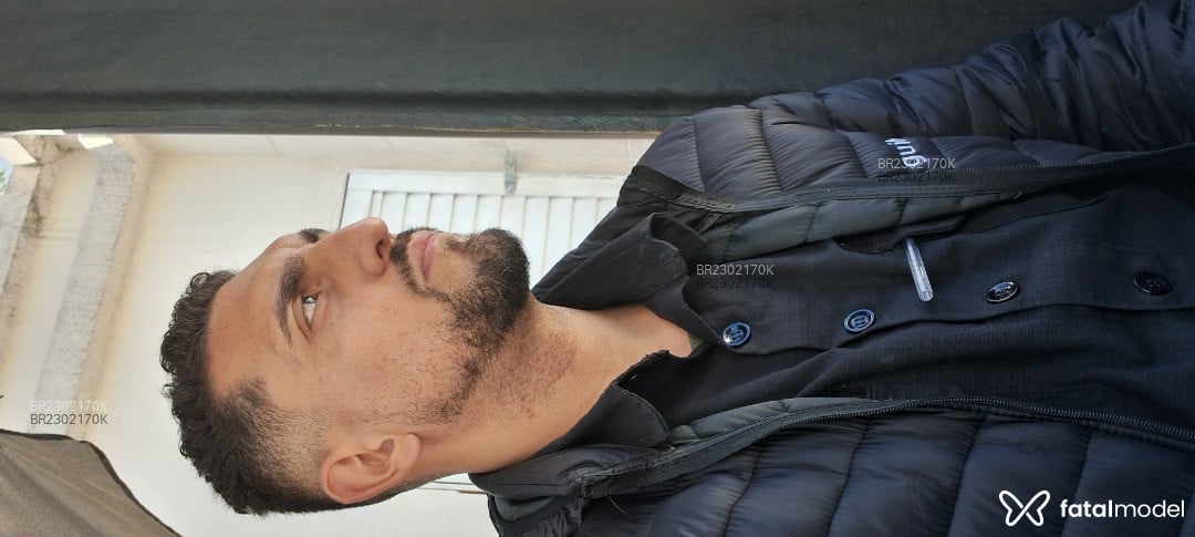 Acompanhante homem com cabelo castanho de olhos castanhos em São Paulo Acompanhante homem com cabelo castanho de olhos castanhos em São Paulo - Wesley Bellator