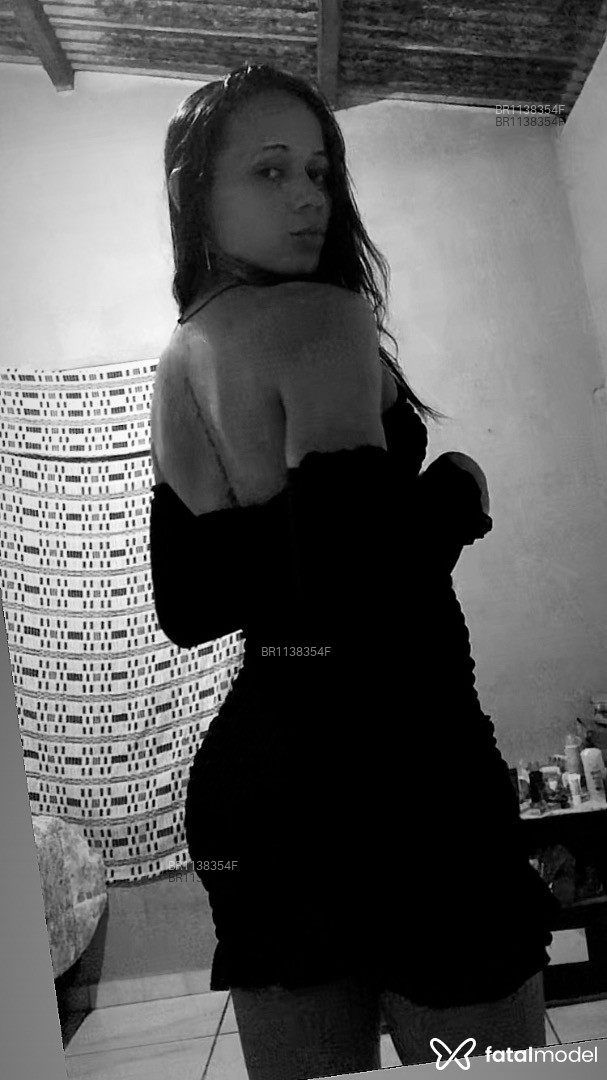 Acompanhante travesti morena (o) de olhos castanhos em Sooretama - Angel oliveh