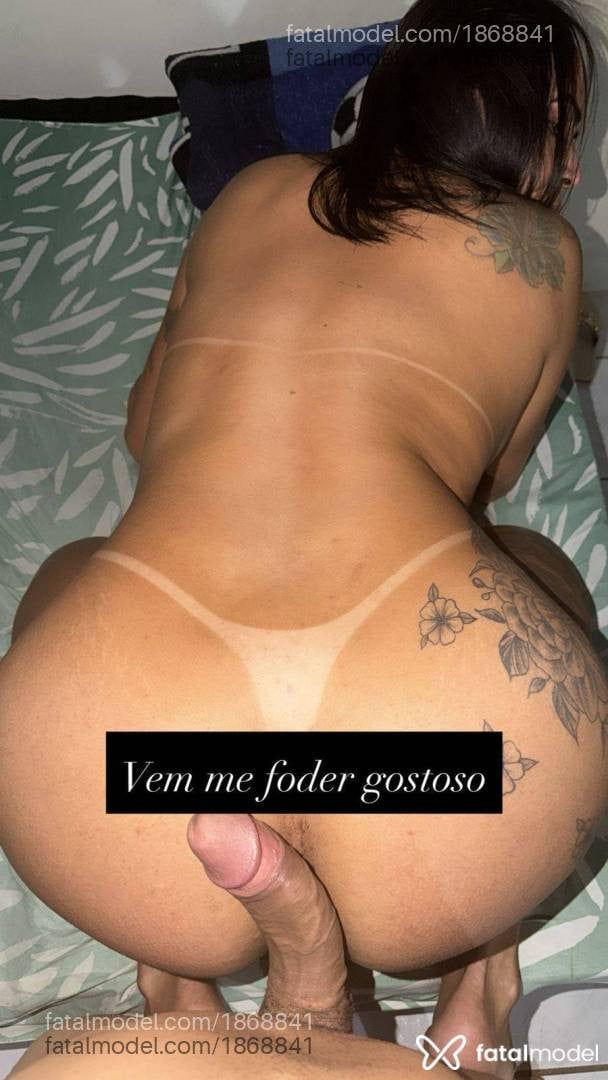 Acompanhante mulher trans morena (o) de olhos castanhos - Luana Lisboa
