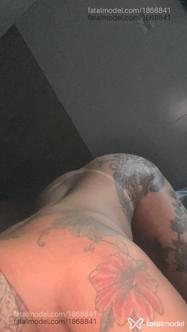 Acompanhante mulher trans morena (o) de olhos castanhos em Maceió - Luana Lisboa