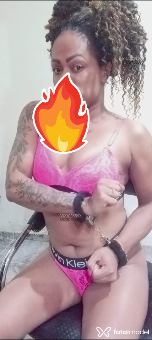 Acompanhante mulher trans morena (o) de olhos castanhos em Virtual Acompanhante mulher trans morena (o) de olhos castanhos em Virtual - Sarah Gabriella
