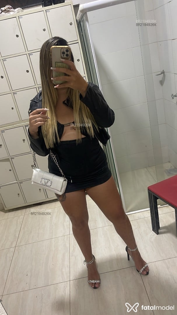 Acompanhante mulher loira (o) de olhos castanhos em São Carlos - Bianca Souza