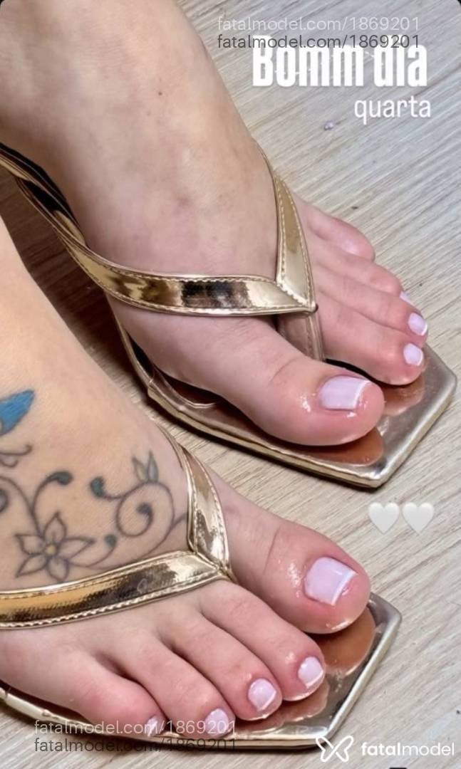 Acompanhante mulher morena (o) de olhos castanhos - Eduarda