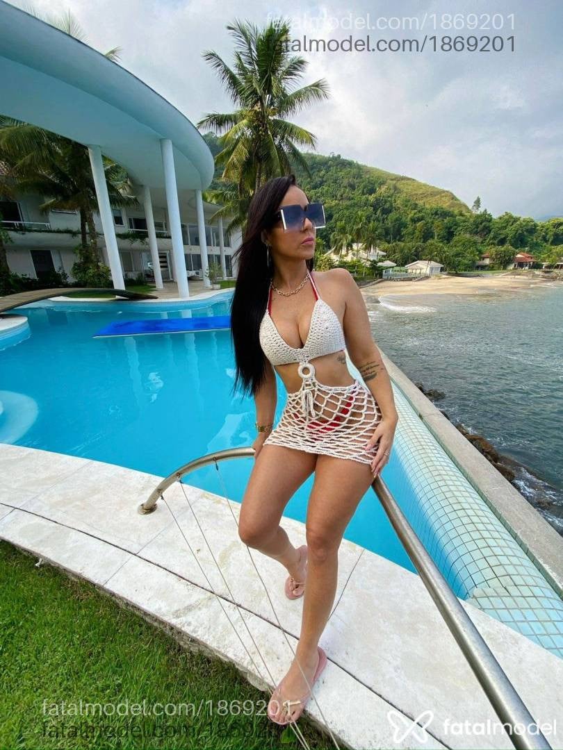 Acompanhante mulher morena (o) de olhos castanhos - Eduarda