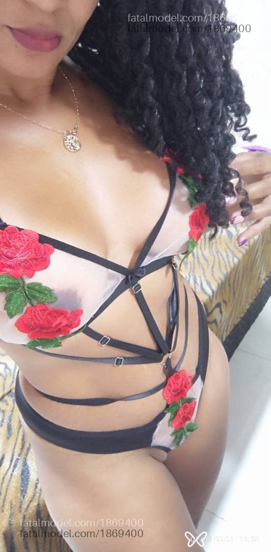 Acompanhante mulher morena (o) de olhos castanhos - Cintia Silva