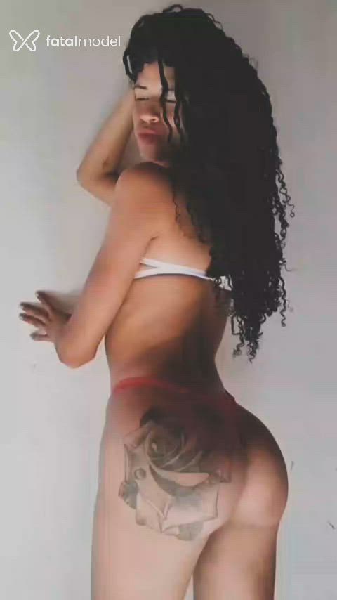 Acompanhante mulher trans morena (o) de olhos castanhos - Agatha cremossa Acompanhante mulher trans morena (o) de olhos castanhos - Agatha cremossa