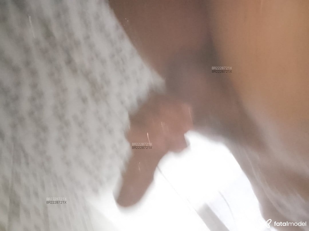 Acompanhante homem morena (o) de olhos pretos em Araranguá - Negoaru