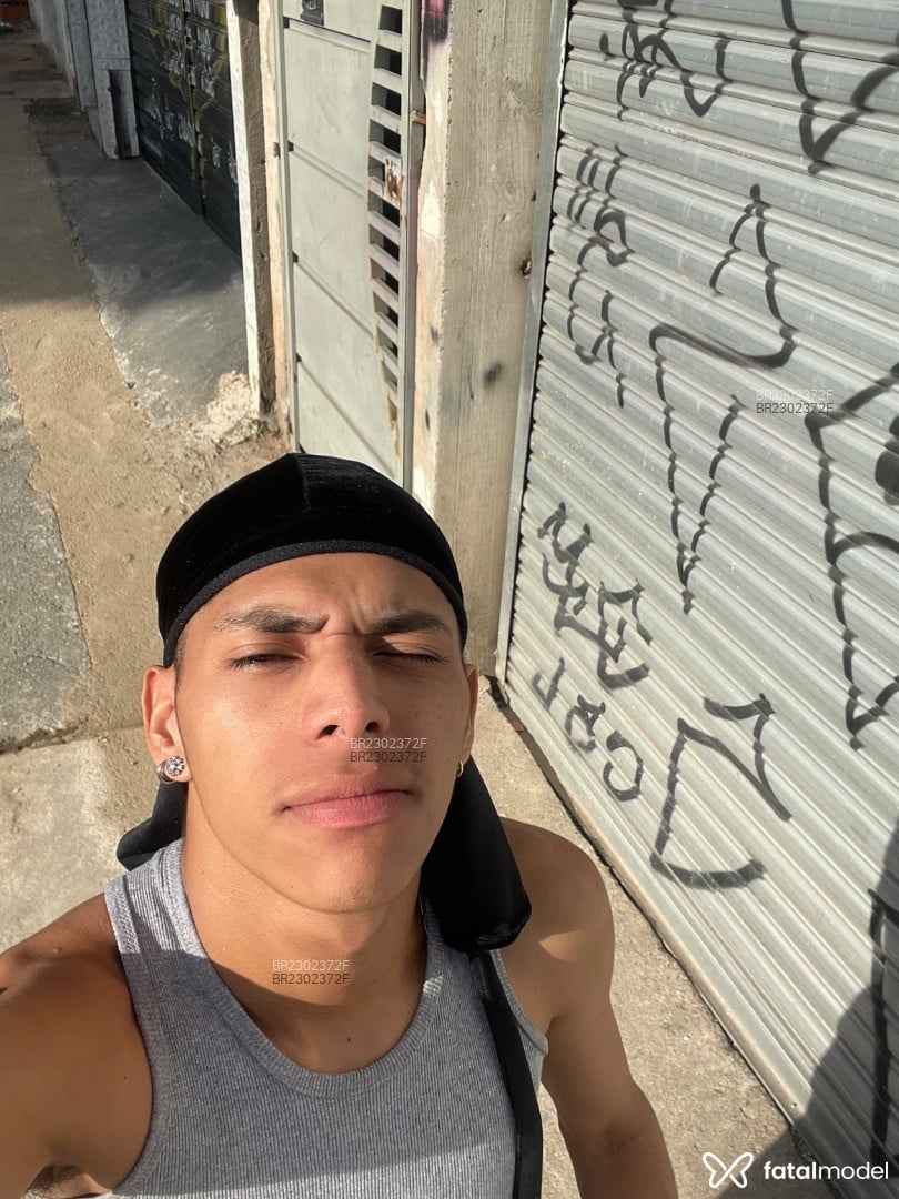 Acompanhante homem morena (o) de olhos castanhos em São Paulo - Pedro Reis