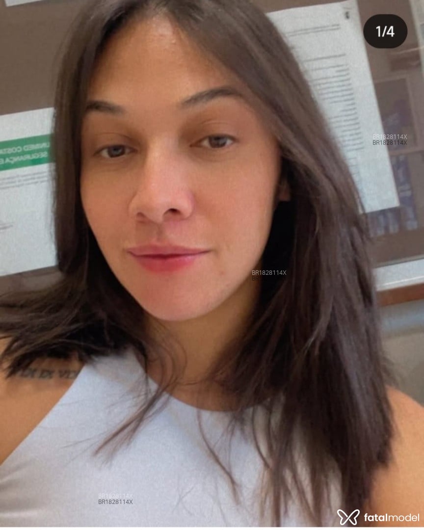 Acompanhante mulher morena (o) de olhos castanhos em Nova Andradina Acompanhante mulher morena (o) de olhos castanhos em Nova Andradina - Geovana