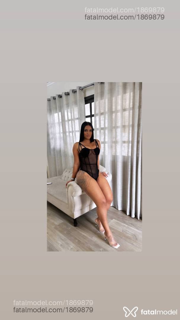 Acompanhante mulher com cabelo castanho de olhos pretos em Brusque - Marcela sinner