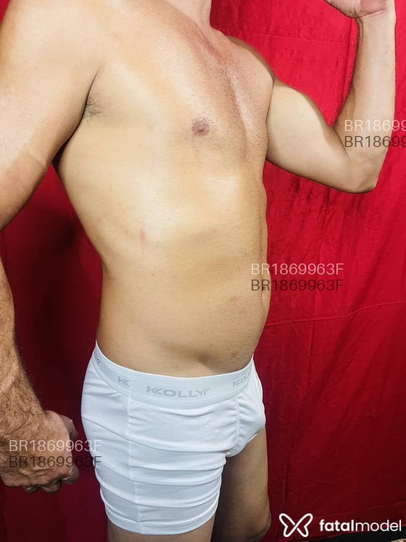 Acompanhante homem morena (o) de olhos castanhos em Sete Lagoas Acompanhante homem morena (o) de olhos castanhos em Sete Lagoas - Yuri ícaros