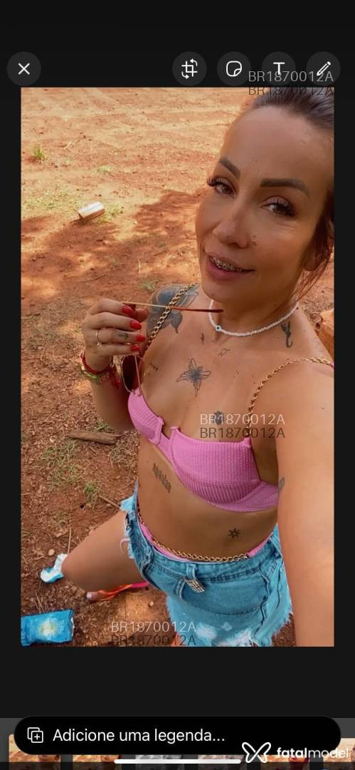Acompanhante mulher loira (o) de olhos castanhos em Peixoto de Azevedo - Mirella Araújo