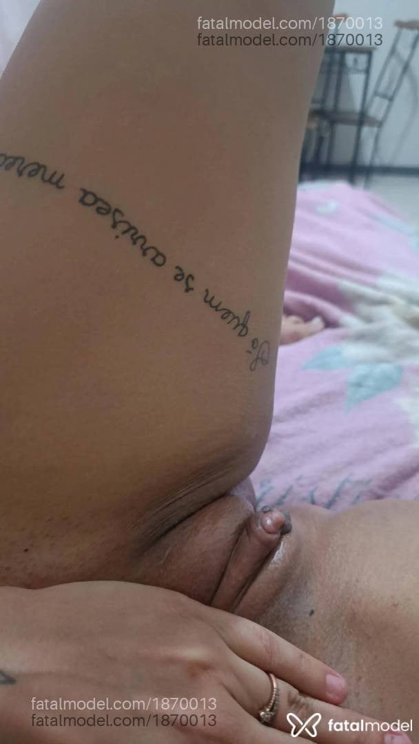 Acompanhante mulher morena (o) de olhos pretos - Kkkkk Acompanhante mulher morena (o) de olhos pretos - Kkkkk