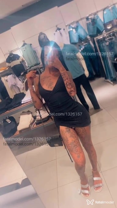 Acompanhante travesti morena (o) de olhos castanhos em Ribeirão Preto - Victoria Becker