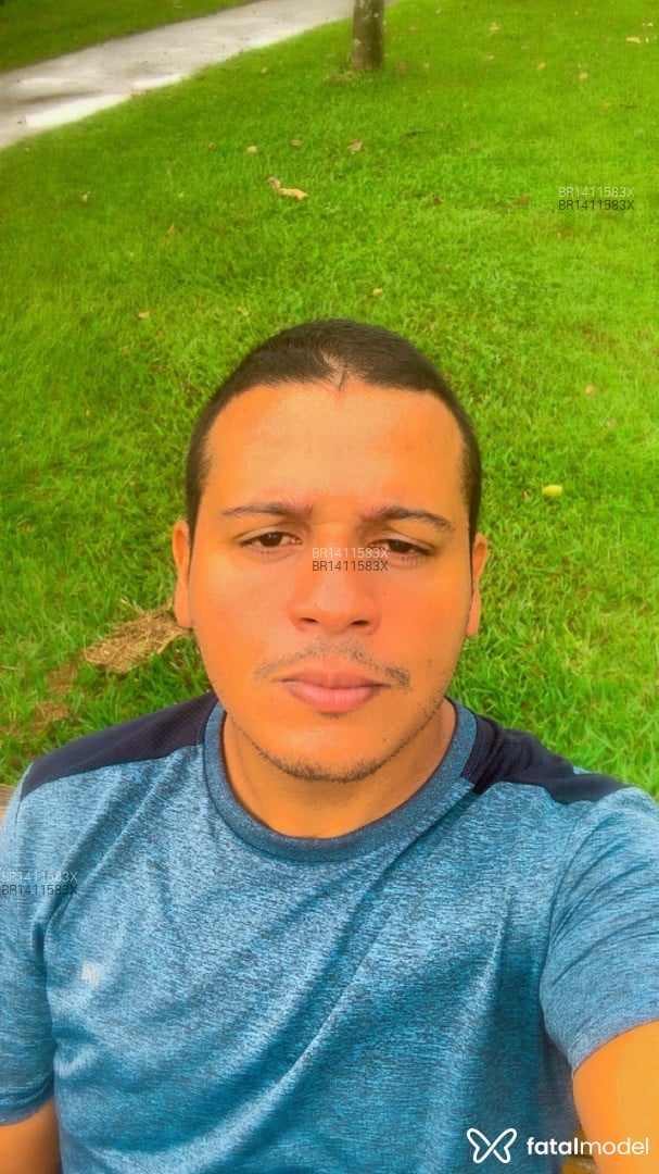 Acompanhante homem morena (o) de olhos castanhos em Goiânia - Sam Man