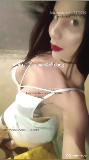 Acompanhante mulher trans com cabelo castanho de olhos verdes em Pouso Alegre Acompanhante mulher trans com cabelo castanho de olhos verdes em Pouso Alegre - Andressa Basto