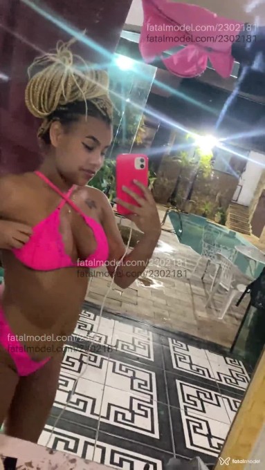 Acompanhante mulher com cabelo castanho de olhos castanhos em São Paulo - Maria Antolena