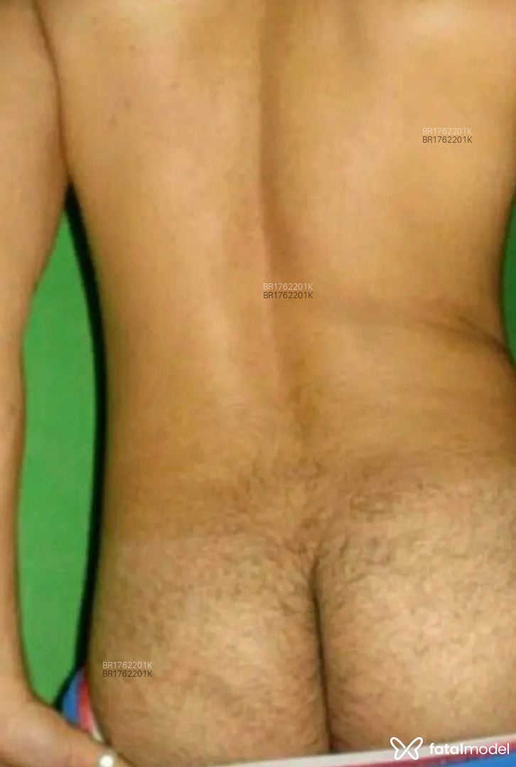 Acompanhante homem morena (o) de olhos castanhos - Andy Acompanhante homem morena (o) de olhos castanhos - Andy