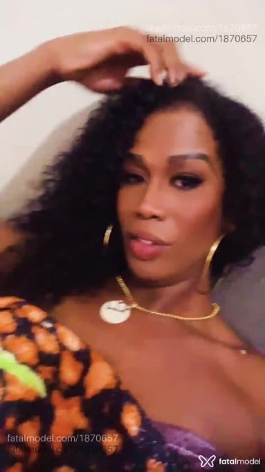 Acompanhante mulher trans com cabelo castanho de olhos castanhos em Belo Horizonte Acompanhante mulher trans com cabelo castanho de olhos castanhos em Belo Horizonte - Karol Cavalcante