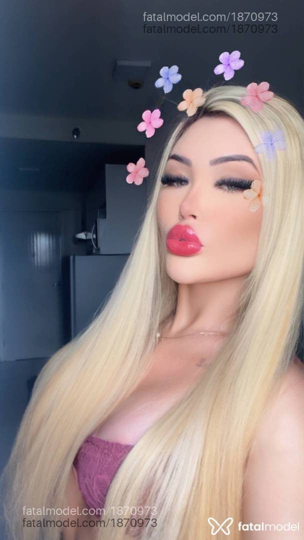 Acompanhante mulher loira (o) de olhos azuis em Teresina - Danny souza