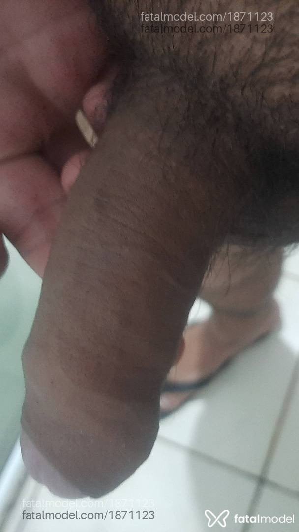 Acompanhante homem morena (o) de olhos pretos - Luis