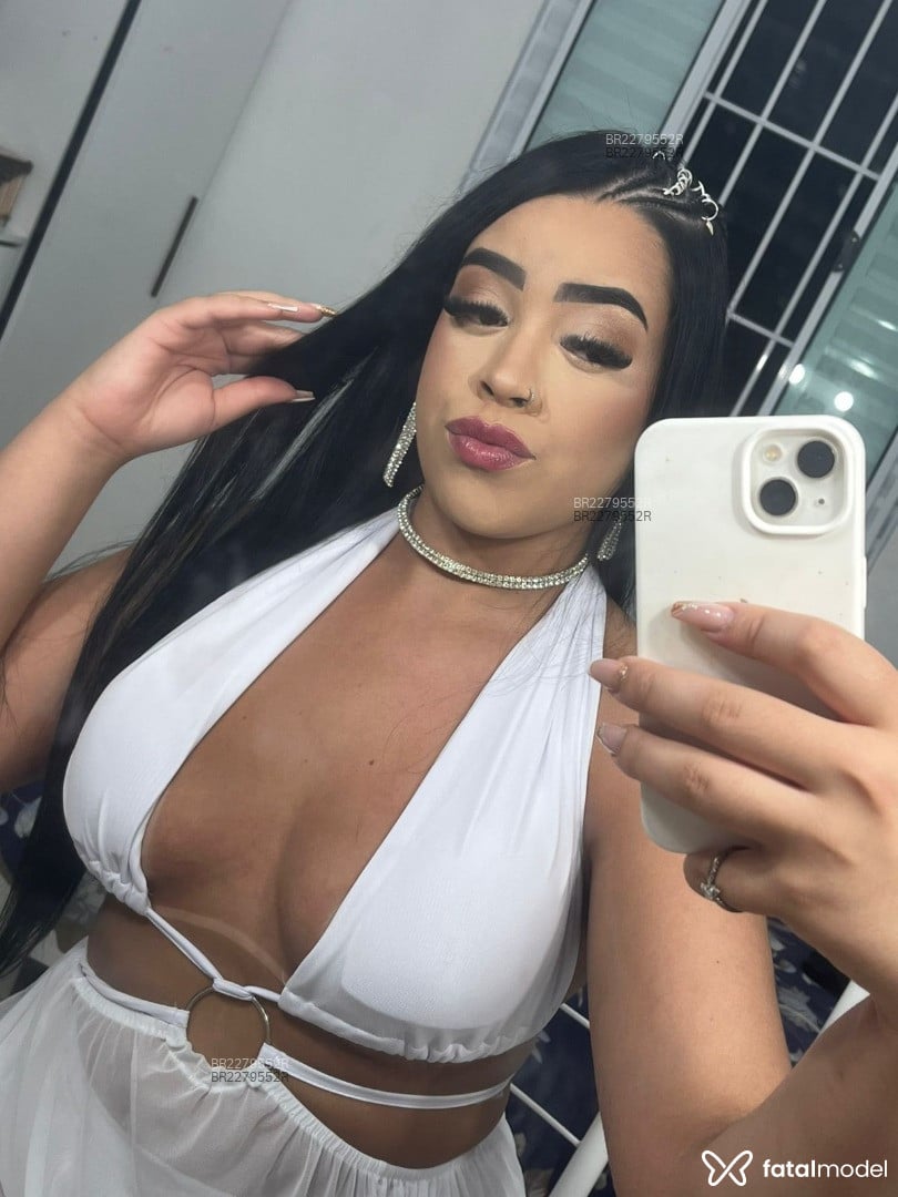 Acompanhante mulher morena (o) de olhos castanhos em São Paulo - Larissa