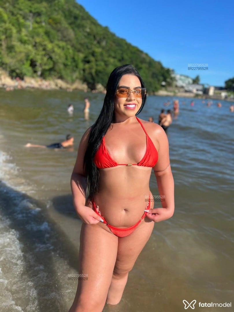 Acompanhante mulher morena (o) de olhos castanhos em São Paulo - Larissa