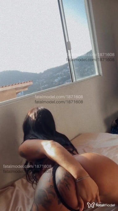 Acompanhante mulher morena (o) de olhos pretos em Florianópolis - Dani