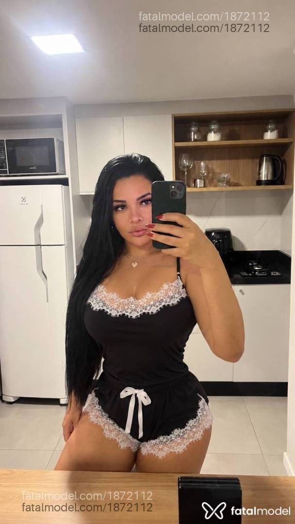 Acompanhante mulher morena (o) de olhos castanhos - Gretta