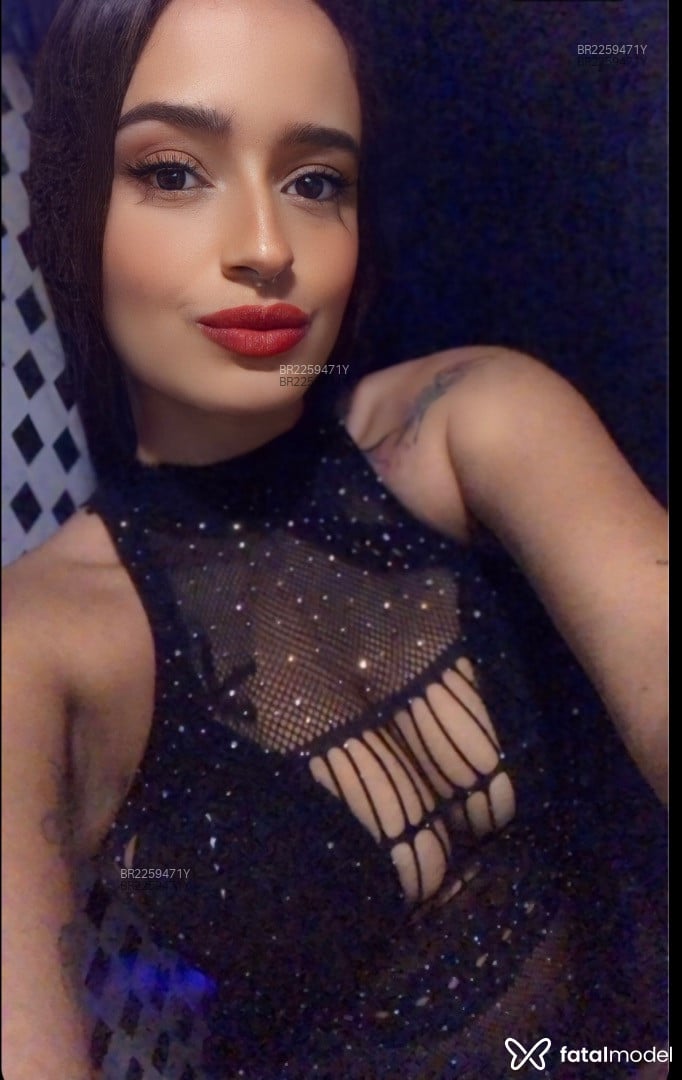 Acompanhante mulher morena (o) de olhos pretos em Rio de Janeiro - Isabella Garcia
