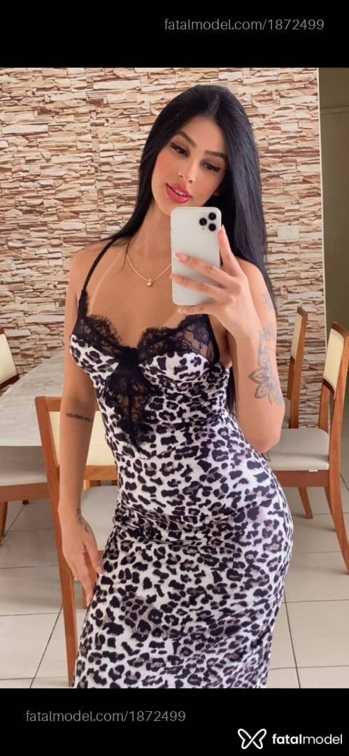 Acompanhante mulher morena (o) de olhos pretos - Ste Oliveira