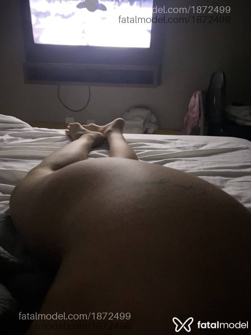 Acompanhante mulher morena (o) de olhos pretos - Ste Oliveira